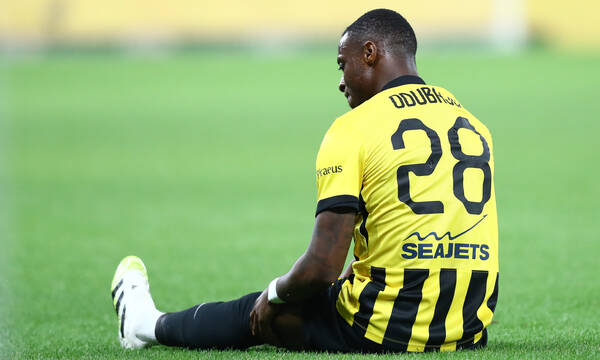 ΑΕΚ – ΟΦΗ: Πρόβλημα με Οντουμπάτζο, έγινε αναγκαστική αλλαγή | Στη θέση του ο… βιονικός Ρότα