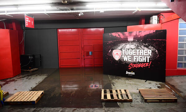 Προκαλεί ερωτηματικά η απόφαση για αναβολή και όχι η διεξαγωγή κεκλεισμένων των θυρών