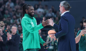 Παναθηναϊκός AKTOR: Πήρε το βραβείο και αποθεώθηκε ο Φαρίντ