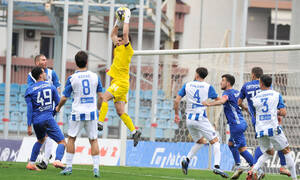 Super League 2: «Γκέλαρε» η Νίκη Βόλου, κορυφή η Καρδίτσα, εύκολα η Καλαμάτα