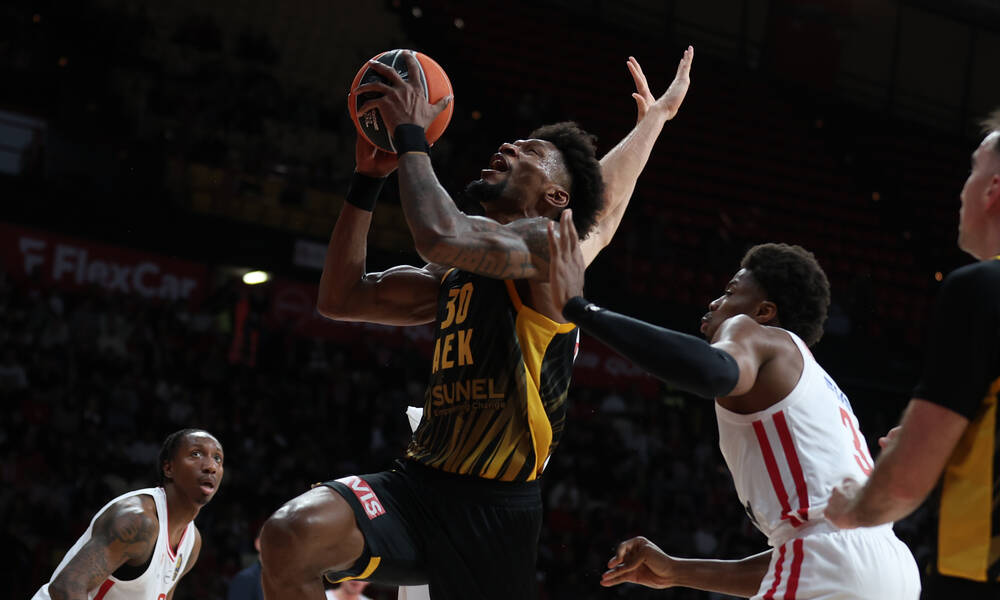 Ολυμπιακός – ΑΕΚ 100-93: Ο Σίλβα του έβαλε δύσκολα, αλλά ένα δεκάλεπτο του έφτασε!