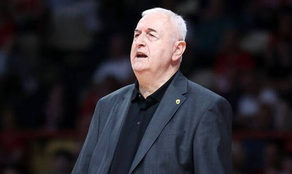 Σάκοτα για Σίβλα: «Πρέπει να αποφασίσει αν θέλει να είναι αλλαγή ή πρωταγωνιστής»