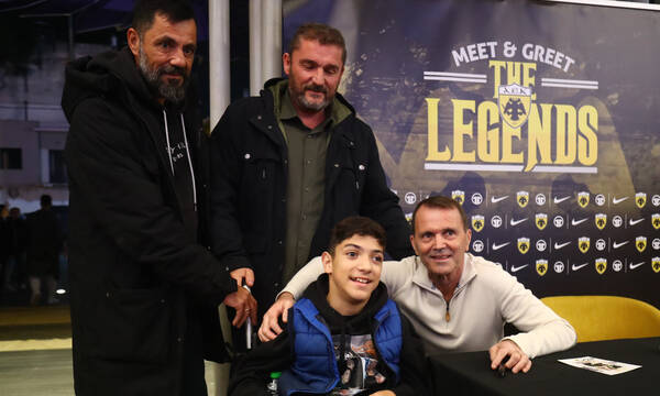 AEK: Πανικός στην «OPAP Arena» για τον Τόνι Σαβέβσκι – Ακόμα κι ο Μανωλάς πήρε αυτόγραφο!