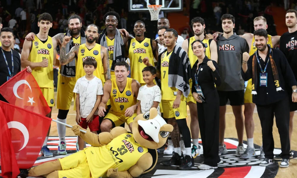 BCL: Η τουρκική Μερσίν «κόλλησε» σε μπλόκο αγροτών στον δρόμο για την Καρδίτσα! - Δείτε βίντεο