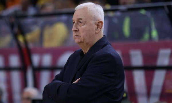 Σάκοτα: «Δεν είμαστε η ομάδα του πρώτου ημιχρόνου»