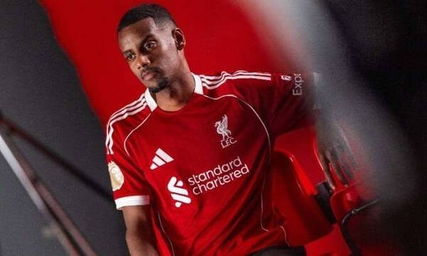 Λίβερπουλ-Χειρουργήθηκε στο πόδι ο Ίσακ, που θα μείνει εκτός για μήνες