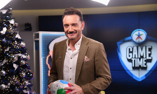 Ο Χρήστος Μενιδιάτης στο εορταστικό Game Time: Το ντουέτο με τον Ντέμη Νικολαΐδη και ο Μέσι
