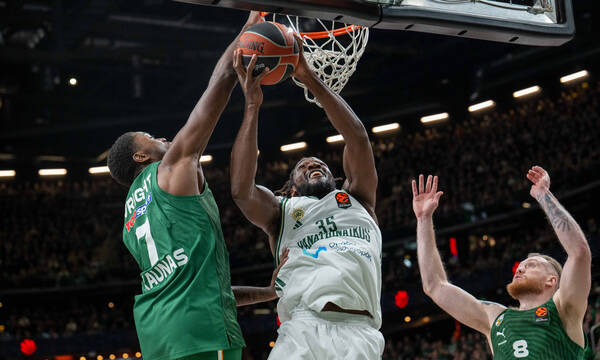 Euroleague: Ξανά στο Top-10 της αγωνιστικής ο Κένεθ Φαρίντ 