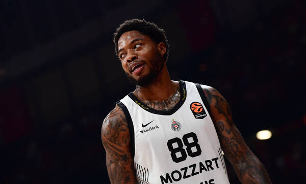 Μεταγραφές, Ολυμπιακός: Κινείται για Τζόουνς που «τελειώνει» από Παρτιζάν