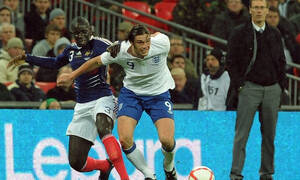 Παραβίασε περιοριστικά μέτρα ο Άντι Κάρολ – Κινδυνεύει με πενταετή φυλάκιση