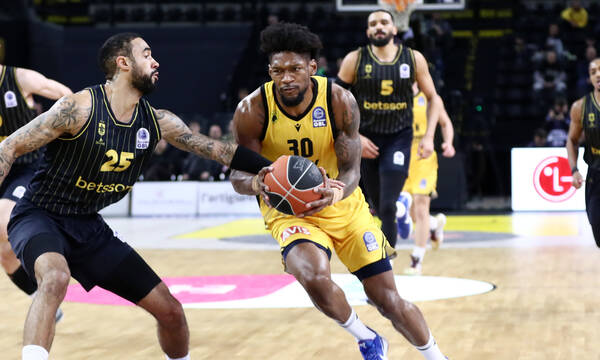 ΑΕΚ: Ξεκαθαρίζει οριστικά το μέλλον του Σίλβα - Εξετάζει την περίπτωση του Ματ Τόμας