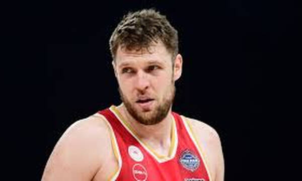 Βεζένκοβ:  «Είναι το μεγαλύτερο ντέρμπι της Ευρώπης»