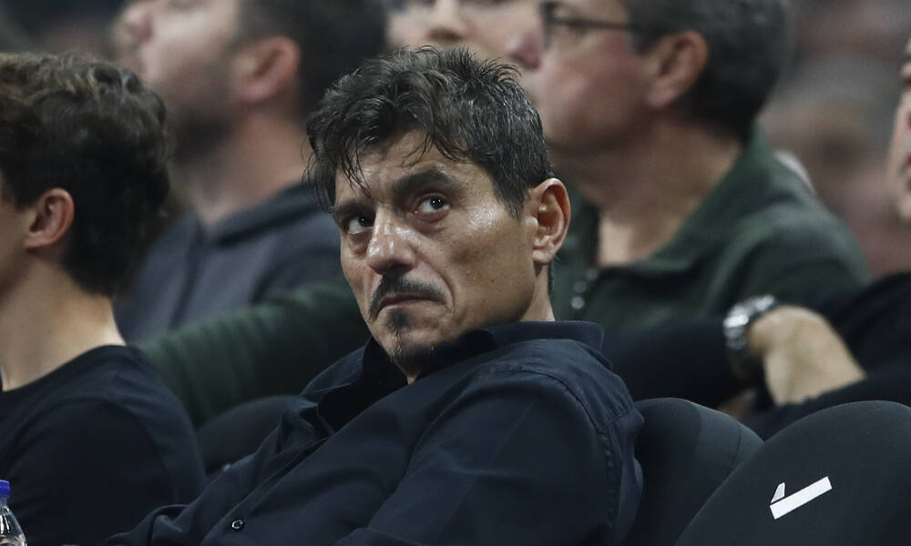 Δ. Γιαννακόπουλος: «Όποιος έχει παράπονα να τα απευθύνει σε μένα» - Η απάντηση σε Αγγελόπουλο