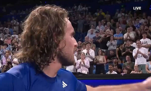 «Μπορείς να φύγεις;»: Η ατάκα του Τσιτσιπά προς τον πατέρα του μετά τη νίκη του