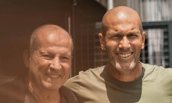Ζινεντίν Ζιντάν: Το «αντίο» του Γάλλου θρύλου στον Κουρμπίς – «Υπήρξε πολύ σημαντικός για εμένα»