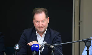 Super League: Απολογούνται Ολυμπιακός, Παναθηναϊκός και Νταβέλης