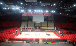 «Φωνάζουν» οι εργαζόμενοι στο ΣΕΦ για την ασφάλεια των φιλάθλων