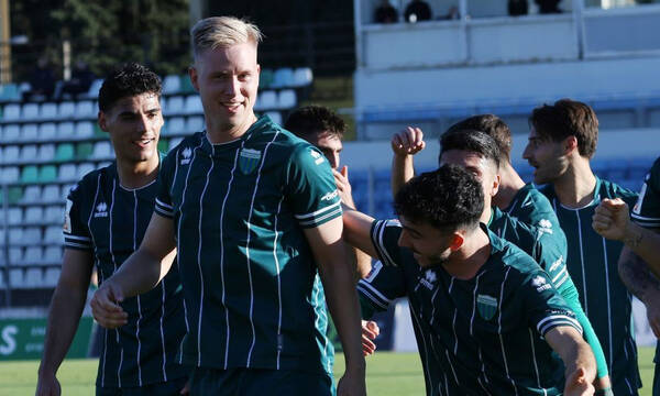 Λεβαδειακός - Κηφισιά: Το εκπληκτικό γκολ από φάουλ του Μάγκνουσον - Βίντεο