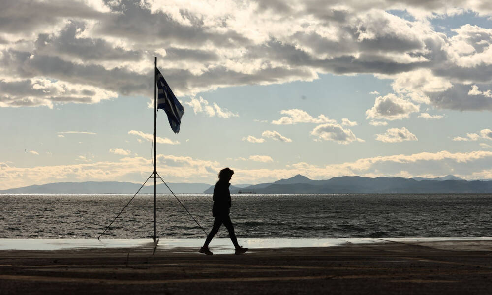 Καιρός: Ο χειμώνας επιστρέφει στην Ελλάδα - Η πρόβλεψη του Θοδωρή Κολυδά