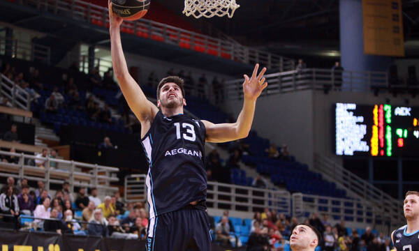 Καρδίτσα: Ανακοίνωσε την απόκτηση του Νίκου Καμαριανού 