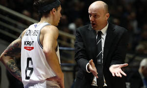 ΠΑΟΚ - Παναθηναϊκός AKTOR: Δεύτερη τεχνική ποινή και στα αποδυτήρια ο Ζντοβτς 