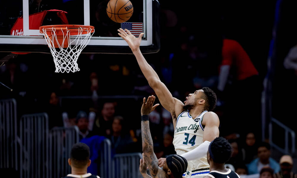 NBA: Επιτέλους νίκη για Μπακς - Τρομερός Αντετοκούνμπο σε ματς θρίλερ με τους Χοκς (vid)