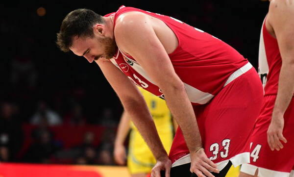 Ολυμπιακός: Εκτός ο Μιλουτίνοβ