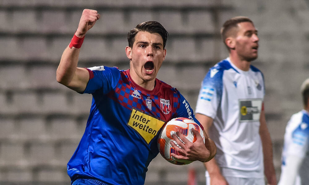 Λουγκάνο: Στην… πόρτα της εξόδου ο Κούτσιας μετά το επεισόδιο με συμπαίκτη του