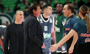 Έξαλλος με τους διαιτητές ο Αταμάν: Ζήτησε challenge για αντιαθλητικό εις βάρος του Παναθηναϊκού!