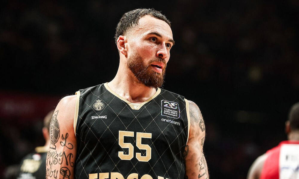   «Βόμβα» στη EuroLeague: Ελεύθερος ο Μάικ Τζέιμς