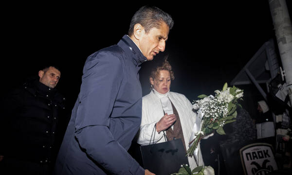 ΠΑΟΚ: Ανατριχιαστικές στιγμές στην Τούμπα με Λουτσέσκου και τους αρχηγούς - «Αδέρφια ζείτε» (pics)