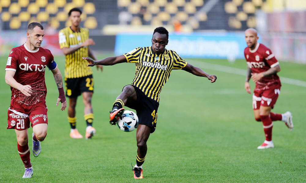 Super League: Ο Άρης ανακοίνωσε τη λύση της συνεργασίας με τον Σίστο