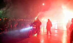 Ρίγη συγκίνησης στην Τούμπα: «Αδέρφια ζείτε», φώναζε ο κόσμος