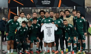 Παναθηναϊκός – Ρόμα: Μπλούζα «αθάνατοι» κράτησαν οι παίκτες των «πράσινων» 