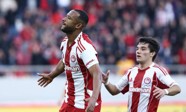 ΑΕΚ – Ολυμπιακός: Χωρίς Ελ Κααμπί, αλλά με Αντρέ Λουίζ | Η «ερυθρόλευκοι» αποστολή