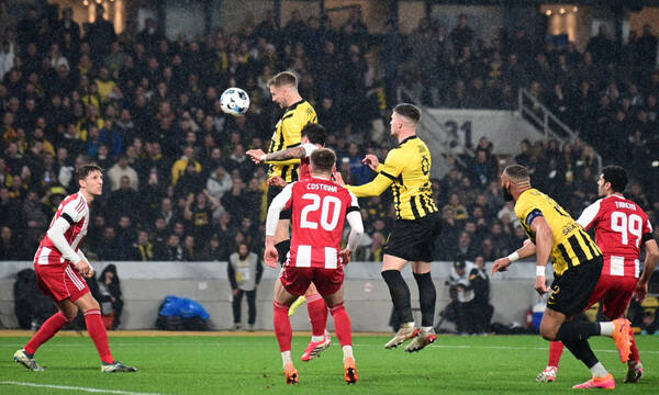 LIVE ΑΕΚ – Ολυμπιακός 1-0: Ανοίγει το σκορ με το πρώτο γκολ του Βάργα