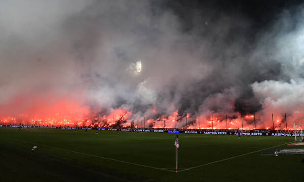 ΠΑΟΚ: Ο χρόνος «πάγωσε» στην Τούμπα το 27ο λεπτό – Bίντεο από τη στιγμή που συγκλόνισε την Ευρώπη