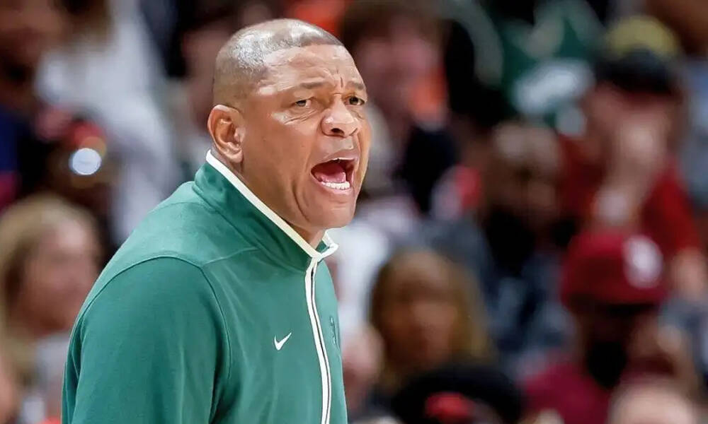 Ρίβερς: «Ο Γιάννης έχει πει ότι θέλει να μείνει και ότι αγαπά την πόλη» (vid)