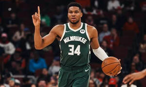 Αντετοκούνμπο: «Θέλω να μείνω στους Μπακς για την υπόλοιπη καριέρα μου»