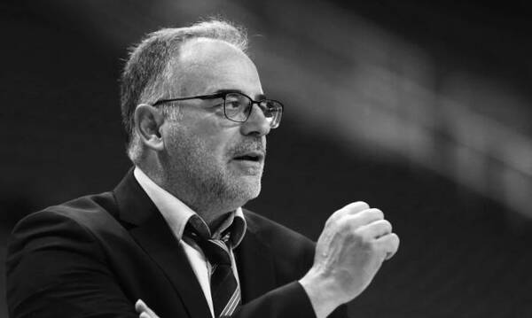 ΑΕΚ για τον Σκουρτόπουλο: «Καλό ταξίδι στο Αιώνιο Φως, Θανάση»