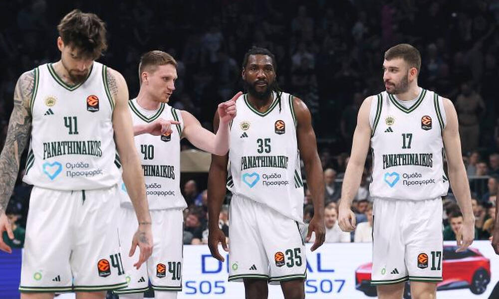 Αποβολή Ρογκαβόπουλου και "βροχή" αντικειμένων στον πάγκο του Παναθηναϊκού 