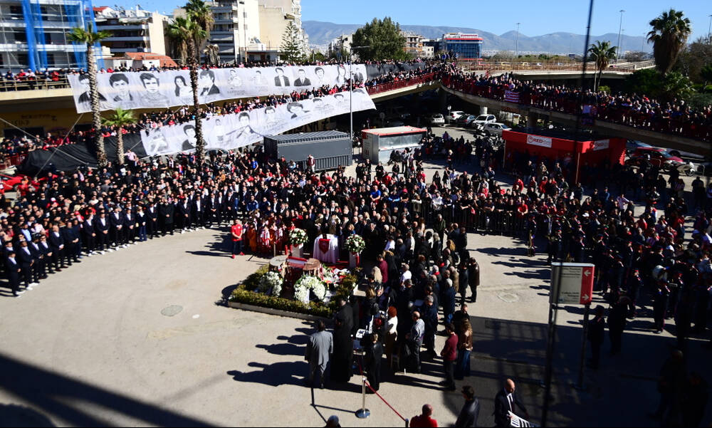Ολυμπιακός: Απέτισαν φόρο τιμής στα θύματα της Θύρας 7