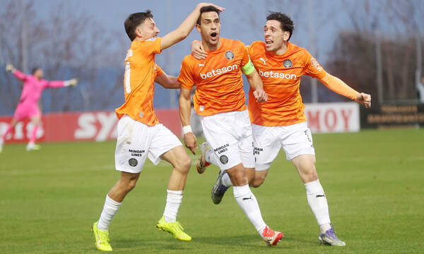 Λεβαδειακός – ΟΦΗ 0-1: Τα δέκα παλικάρια από την Κρήτη πέρασαν στον τελικό 