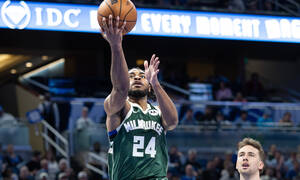 NBA: Μεγάλο «διπλό» Μπακς στο Ορλάντο - «Τριπλός» ο Γιόκιτς - Τα αποτελέσματα και τα highlights