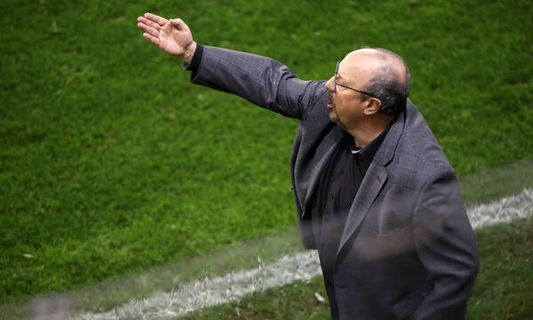 Μπενίτεθ: «Το θέμα είναι να τελειώνουμε τις φάσεις - Μας έλειπαν τέσσερις παίκτες»