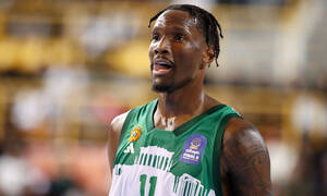 Χέιζ-Ντέιβις: «Μπορώ καλύτερα στα ριμπάουντ, έχω κοιμηθεί 6 ώρες σε τρεις μέρες»