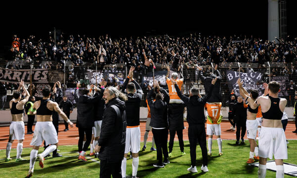 ΟΦΗ: Χαμός στο Ηράκλειο! Sold out το πρώτο τσάρτερ οπαδών για τον τελικό με ΠΑΟΚ