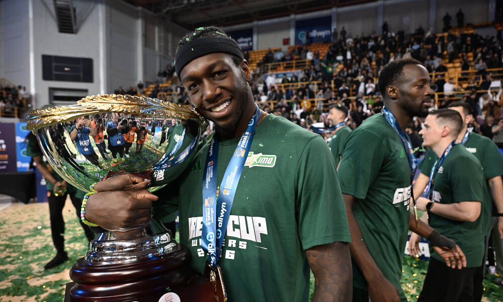 Παναθηναϊκός: Το πάρτι των Κυπελλούχων μετά τη νίκη επί του Ολυμπιακού - «Δεν θα πας ΠουθεΝΑΝ»