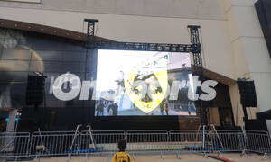 ΑΕΚ – Λεβαδειακός: Η «Ένωση» περιμένει τον κόσμο της, «ζεσταίνεται» η ατμόσφαιρα στην Πλατεία Αετού