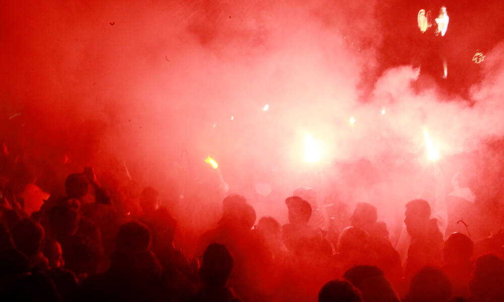 ΑΕΚ - Λεβαδειακός: Ακρωτηριάστηκε 23χρονος που άναψε φωτοβολίδα έξω από το γήπεδο